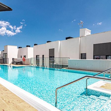 Sb4Bb - Apotel Las Mesas By Roomservices Эстепона Экстерьер фото