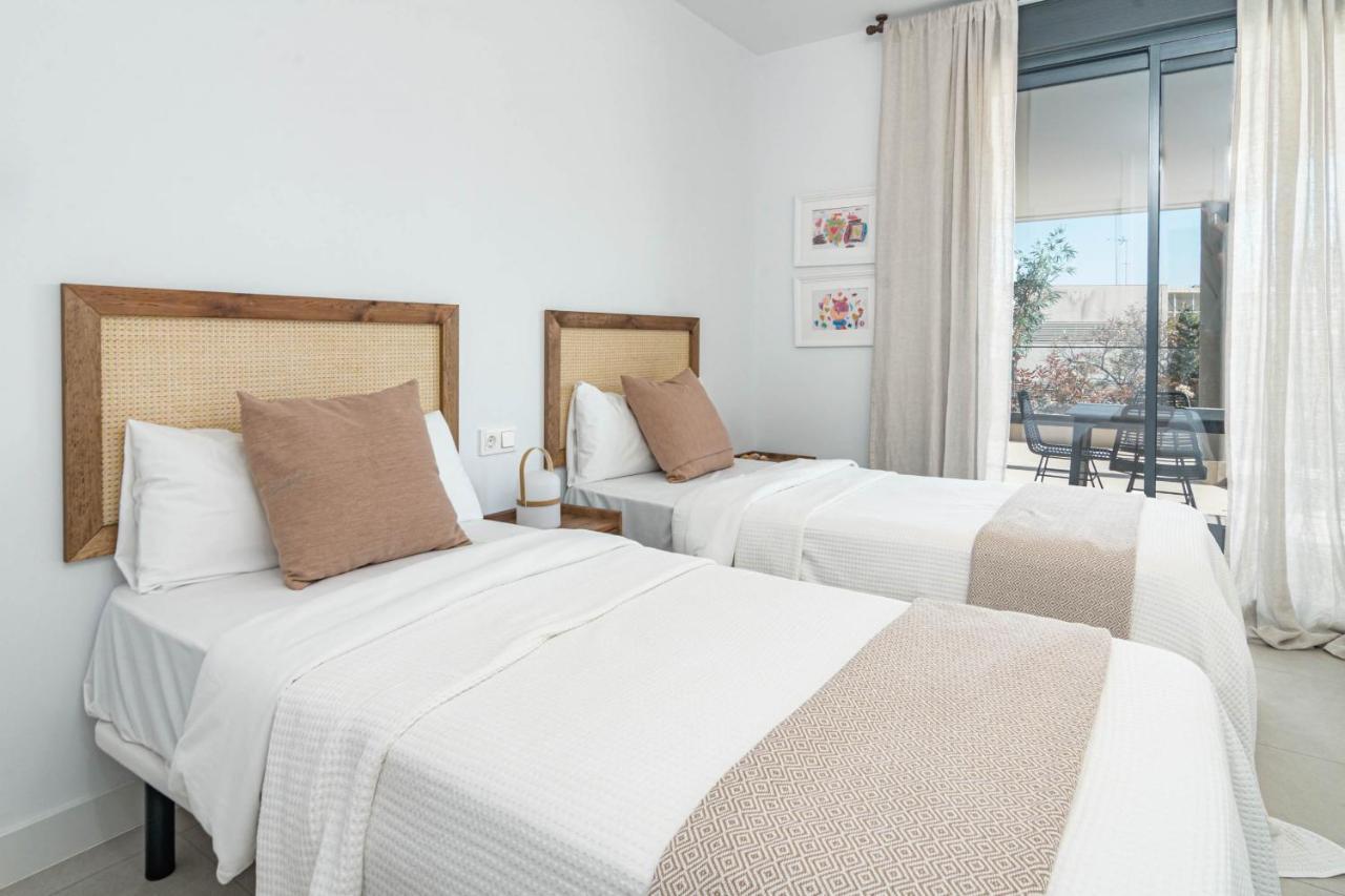 Sb4Bb - Apotel Las Mesas By Roomservices Эстепона Экстерьер фото