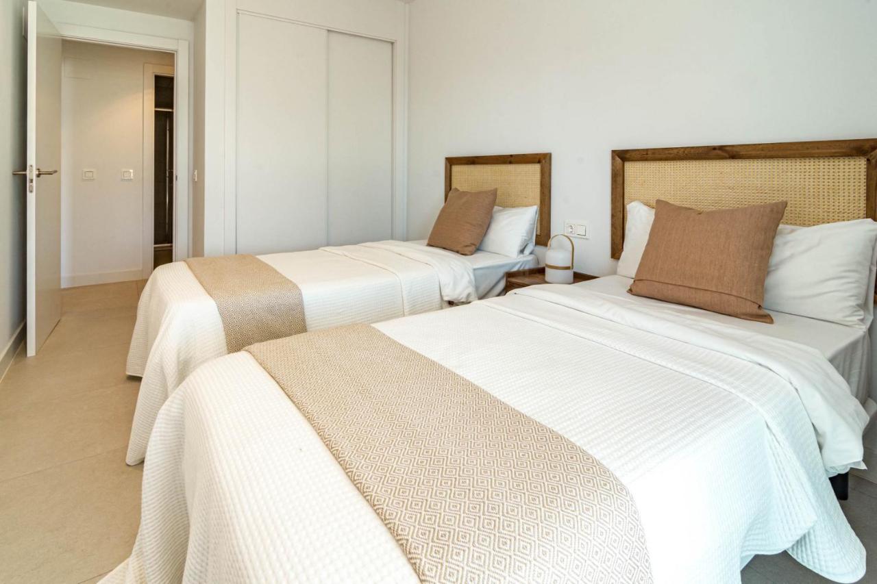 Sb4Bb - Apotel Las Mesas By Roomservices Эстепона Экстерьер фото