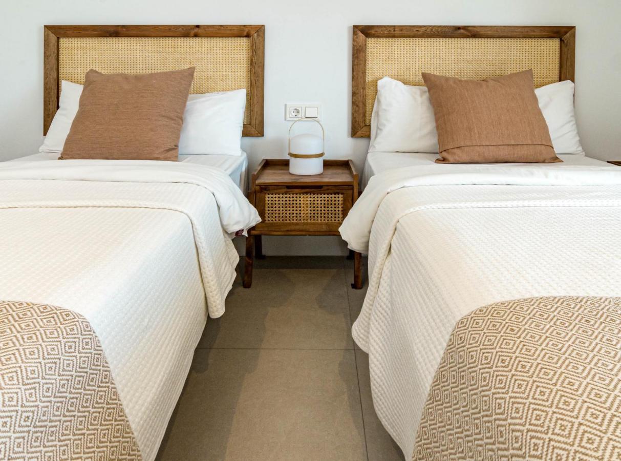 Sb4Bb - Apotel Las Mesas By Roomservices Эстепона Экстерьер фото