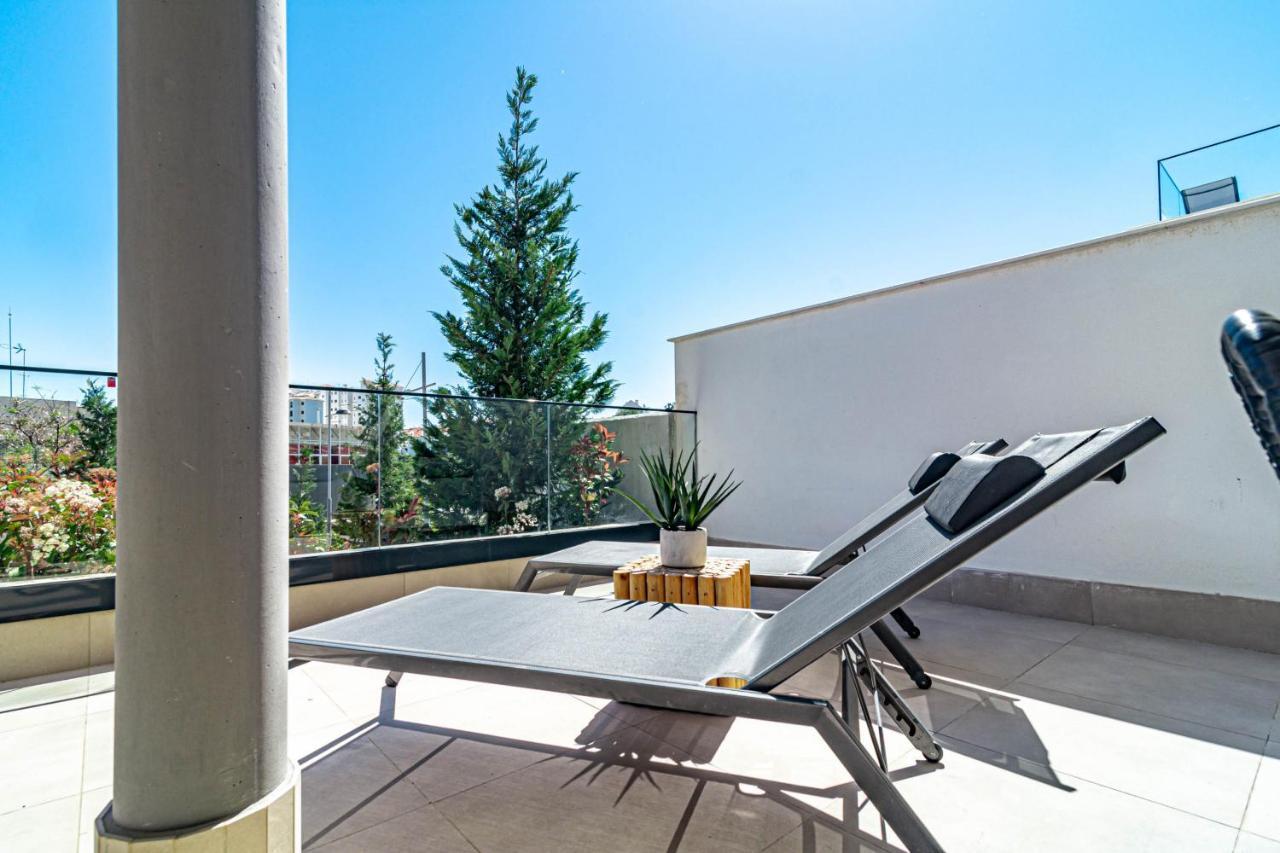 Sb4Bb - Apotel Las Mesas By Roomservices Эстепона Экстерьер фото
